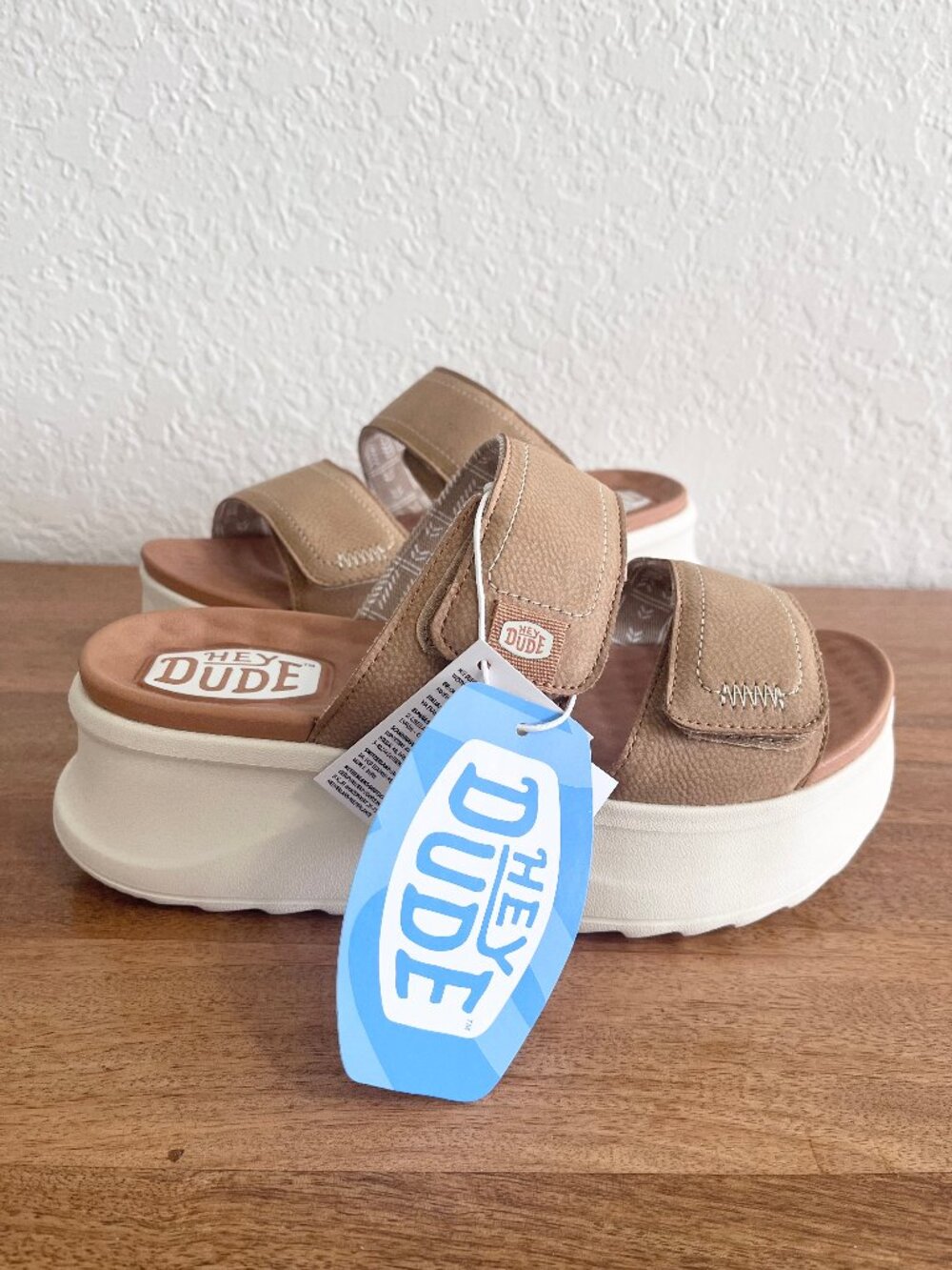NEW! Hey Dude Del Ray Classic Slides Platform Sandals Tan 6 - Picture 8 of 13